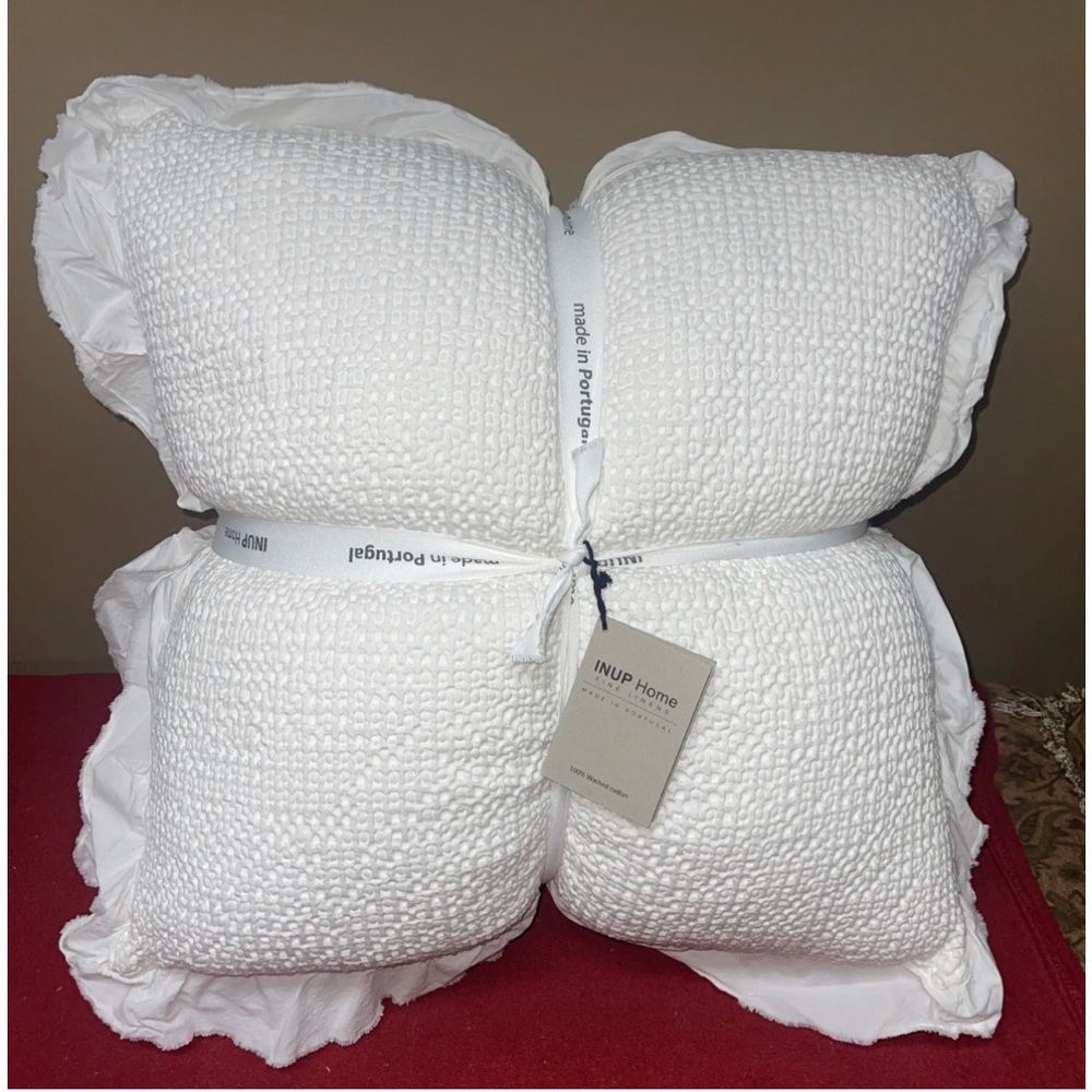 Inup White 2 Pack Cotton Matelasse Euro Shams Filling Polyester Ruffle Portugal